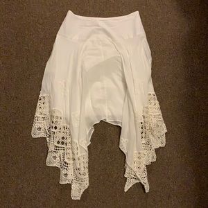 BCBG white skirt